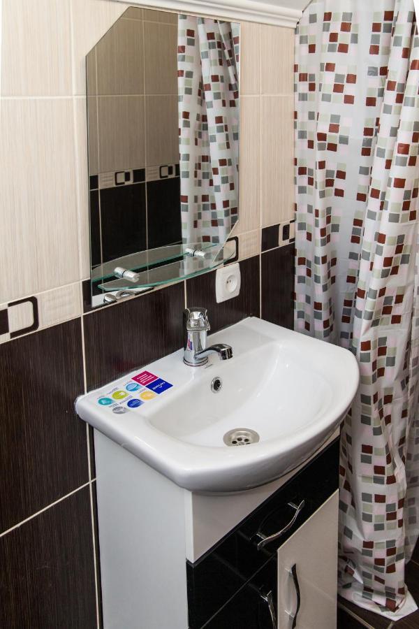 Annamari Appartement Pavshyno Buitenkant foto